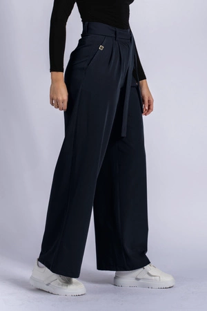 Spodnie medyczne damskie z szeroką nogawką - Lucy - Dark navy - KangooSoft