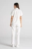 Eleganckie spodnie medyczne damskie z rozcięciem - Esther - Feather white - Kangoomed by Emily
