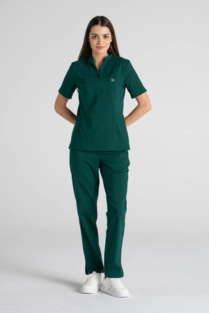 Elegancka bluza medyczna damska ze stójką May - Sacramento green - Kangoomed by Emily