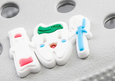 Crocs charm - Tooth