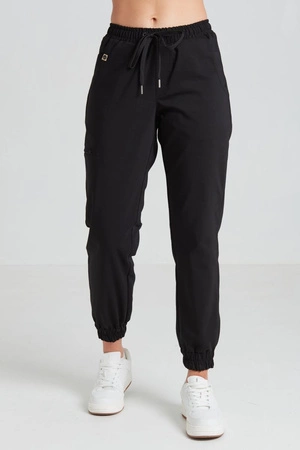 Spodnie medyczne joggery damskie - Merit - Jet black - KangooNature