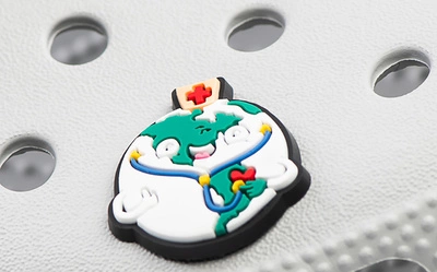 Crocs charm - Earth nurse