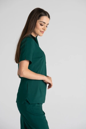 Elegancka bluza medyczna damska ze stójką May - Sacramento green - Kangoomed by Emily